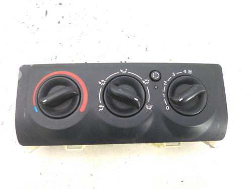 Used Climate control Climate control RENAULT CLIO II (BB_, CB_) 1.5 dCi (B/CB07) (65 hp) 19817167 19817167