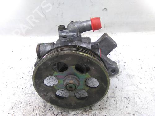 Used Steering pump Steering pump HONDA CIVIC VI Aerodeck (MB, MC) 1.6 16V (MC1) (116 hp) 19817293 19817293