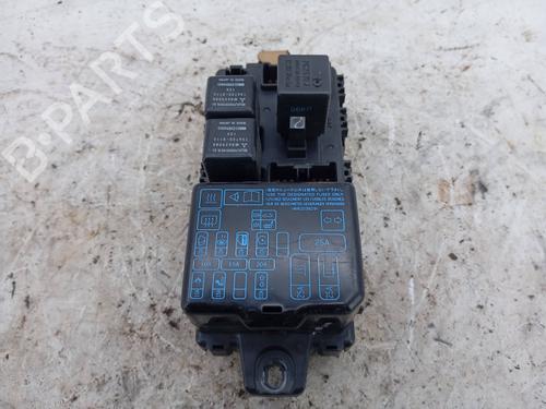 Used Fuse box Fuse box 22185205 22185205