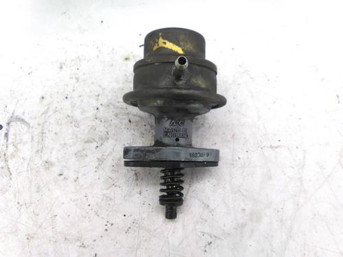 Used Fuel pump Fuel pump 19818132 19818132