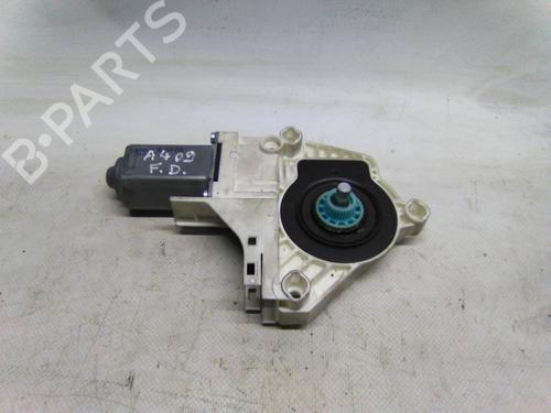 Used Right front window motor Right front window motor AUDI A4 B8 (8K2) 2.0 TDI (136 hp) 19818186 19818186