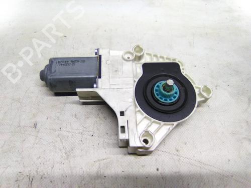 Used Right front window motor Right front window motor AUDI A5 (8T3) 2.0 TDI (170 hp) 22947308 22947308