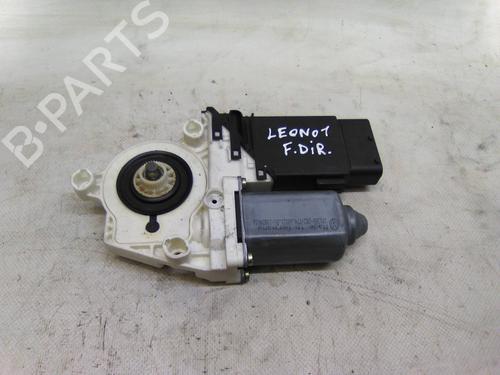 Used Right front window motor Right front window motor SEAT LEON (1M1) 1.4 16V (75 hp) 19818236 19818236