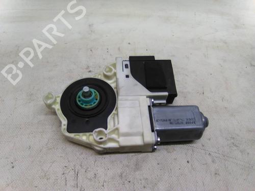 Used Right front window motor Right front window motor 19818237 19818237