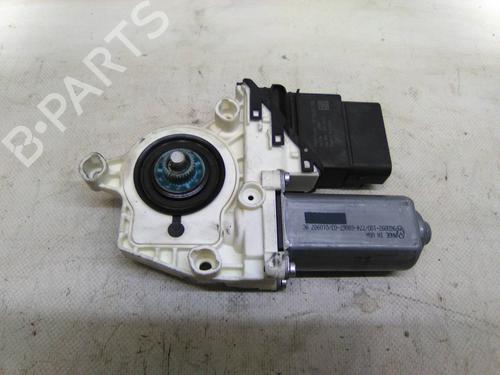 Used Right rear window motor Right rear window motor 19818227 19818227