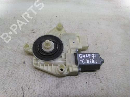 Used Right rear window motor Right rear window motor VW GOLF VII (5G1, BQ1, BE1, BE2) 1.6 TDI (105 hp) 22947405 22947405
