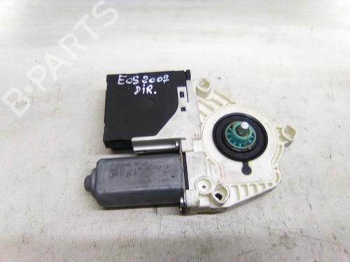 Used Right front window motor Right front window motor VW EOS (1F7, 1F8) 2.0 TDI (140 hp) 19818239 19818239