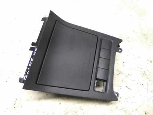 Used Ashtray Ashtray VW GOLF VI (5K1) 1.6 TDI (90 hp) 19818376 19818376