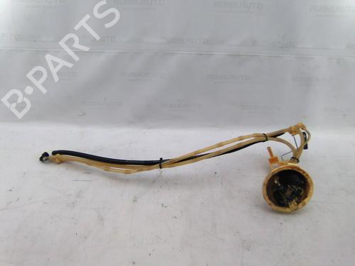 Used Fuel pump Fuel pump BMW 1 (E87) 118 d (122 hp) 19818577 19818577