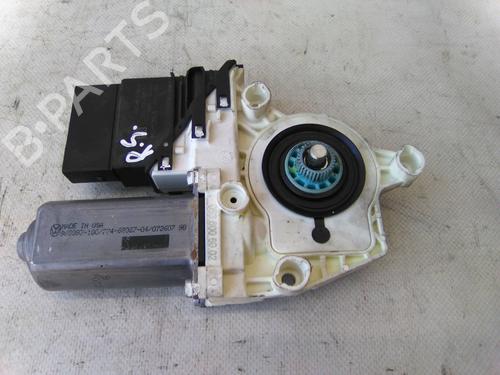 Used Left rear window motor Left rear window motor VW GOLF V (1K1) 2.0 TDI (136 hp) 22947836 22947836