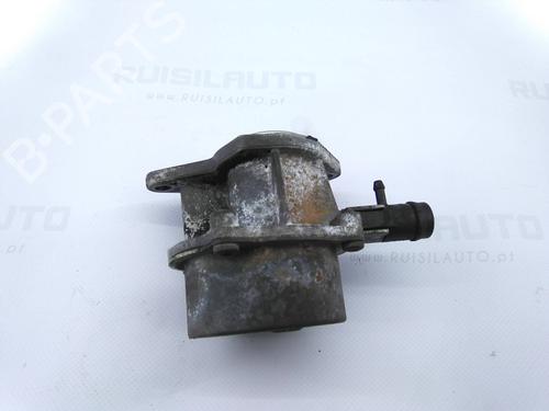 Used Brake fluid reservoir Brake fluid reservoir RENAULT KANGOO (KC0/1_) D 55 1.9 (KC0D) (54 hp) 19818793 19818793