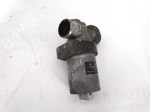 Used Electronic module Electronic module BMW 5 (E39) 520 i (150 hp) 19818962 19818962