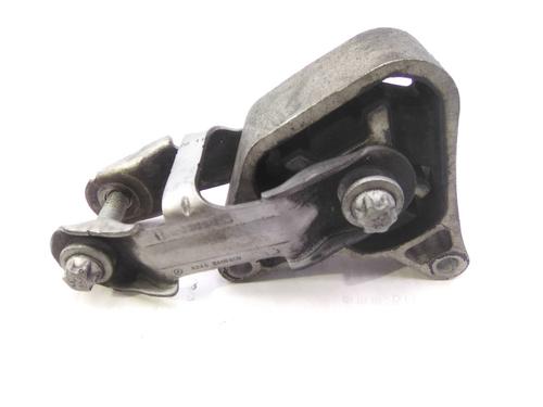 Used Engine mount Engine mount MERCEDES-BENZ B-CLASS Sports Tourer (W246, W242) B 180 CDI (246.200) (109 hp) 19819482 19819482