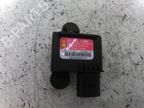 Used Electronic module Electronic module TOYOTA YARIS (_P1_) 1.4 D-4D (NLP10_, NLP10R) (75 hp) 19819619 19819619