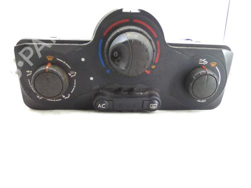 Used Climate control Climate control 19819950 19819950