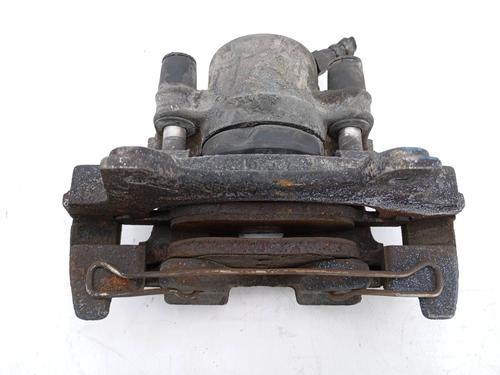 Used Right front brake caliper Right front brake caliper FIAT PUNTO (188_) 1.9 DS 60 (188.031, .051, .231, .251) (60 hp) 19820023 19820023