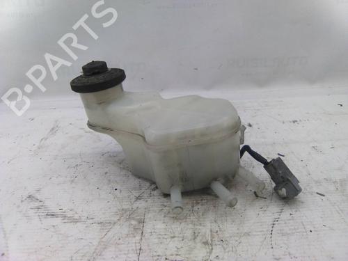 Used Brake fluid reservoir Brake fluid reservoir 19820073 19820073