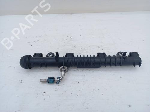 injection-rail-opel-corsa-c-x01-2000-2001-2002-2003-2004-2005-2006-2007-2008-2009-29577639 main image