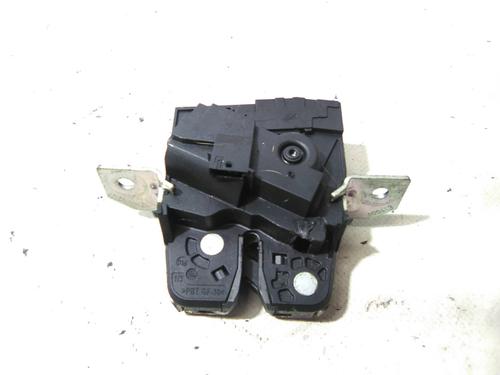 Used Tailgate lock Tailgate lock 19820308 19820308
