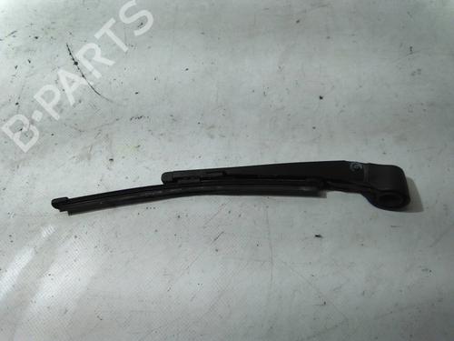 Used Rear windshield wiper arm Rear windshield wiper arm 19820375 19820375