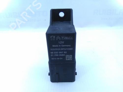 Used Electronic module Electronic module PEUGEOT 308 II (LB_, LP_, LW_, LH_, L3_) 1.6 BlueHDi 120 (120 hp) 19820440 19820440