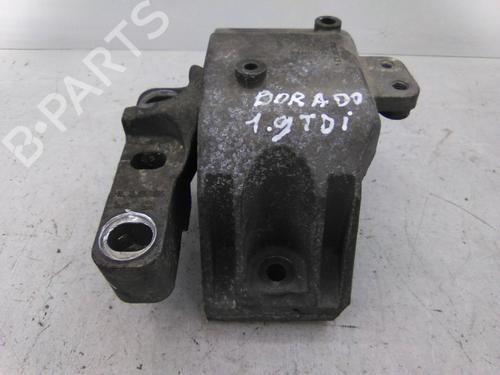 Used Engine mount Engine mount VW BORA Variant (1J6) 1.9 TDI (115 hp) 19820635 19820635