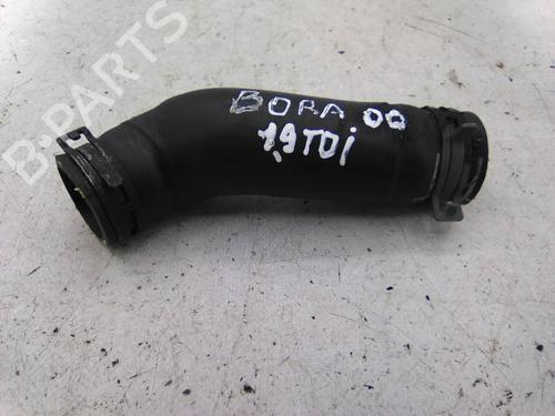 Used Pipe Pipe VW BORA Variant (1J6) 1.9 TDI (115 hp) 19820644 19820644