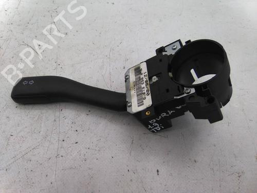 Used Steering column stalk Steering column stalk VW BORA Variant (1J6) 1.9 TDI (115 hp) 19820622 19820622