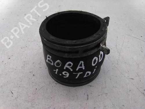 Intercooler-rør  Intercooler-rør  VW BORA Variant (1J6) 1.9 TDI (115 hp) 19820647 19820647