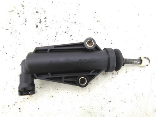 Used Clutch slave cylinder Clutch slave cylinder FIAT PUNTO (188_) 1.2 60 (188.030, .050, .130, .150, .230, .250) (60 hp) 19820873 19820873