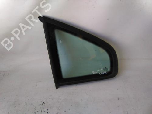 Panel rude bagtil venstre Panel rude bagtil venstre VW PASSAT B5 (3B2) 1.9 TDI (90 hp) 22948422 22948422