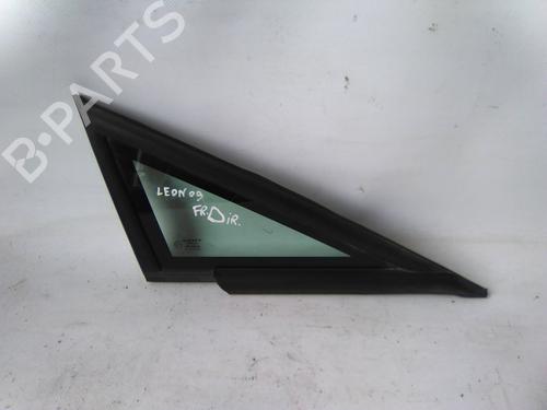 Used Front right quarter glass Front right quarter glass 22948537 22948537