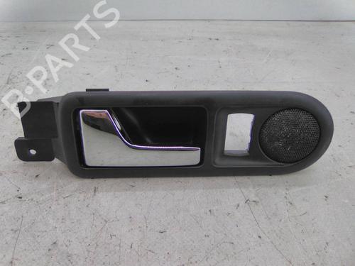 Used Rear left interior door handle Rear left interior door handle 19821223 19821223