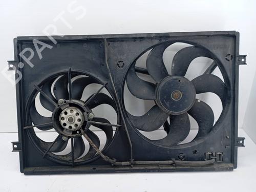 Used Radiator fan Radiator fan 19821256 19821256