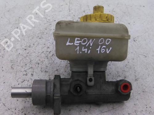Used Brake master cylinder Brake master cylinder 19821505 19821505