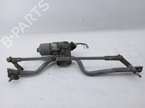 Used Front wiper motor Front wiper motor RENAULT CLIO II (BB_, CB_) 1.5 dCi (B/CB07) (65 hp) 19821533 19821533
