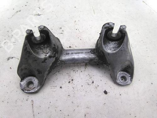 Used Gearbox mount Gearbox mount BMW 3 (E90) 320 d (163 hp) 19821651 19821651