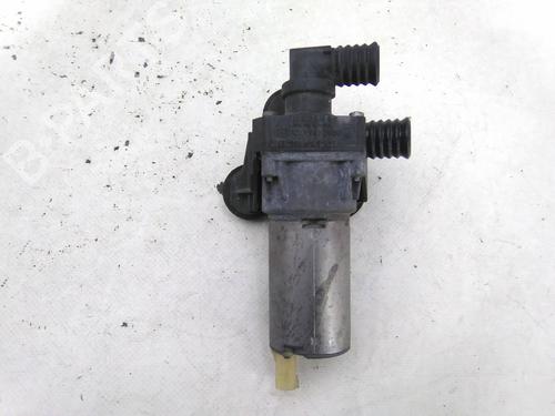 Used Auxiliary water pump Auxiliary water pump BMW 3 (E90) 320 d (163 hp) 19821676 19821676