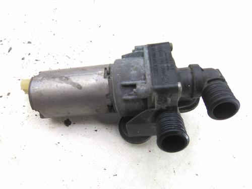 Auxiliary water pump BMW 3 (E90) 320 d | BP19821676M111 - Image 2