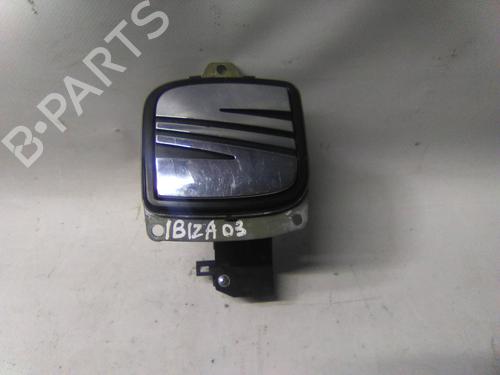 Used Tailgate handle Tailgate handle SEAT IBIZA III (6L1) 1.6 (101 hp) 19821967 19821967