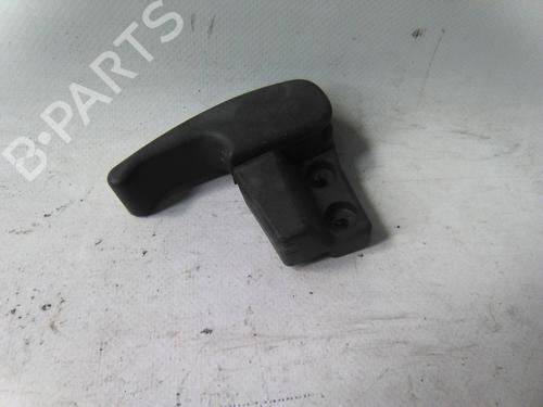Indvendigt håndtag Indvendigt håndtag SEAT AROSA (6H1) 1.0 (50 hp) 22948719 22948719