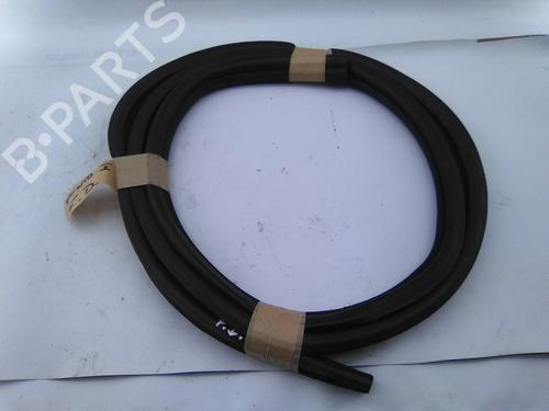 Gummiliste Gummiliste FIAT PUNTO (176_) 75 1.2 (73 hp) 22949140 22949140