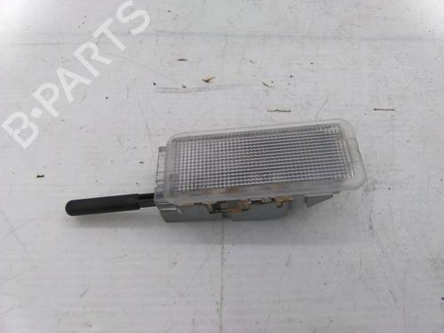 Luz interior Luz interior PEUGEOT 208 I (CA_, CC_) 1.4 HDi (68 hp) 19822508 19822508
