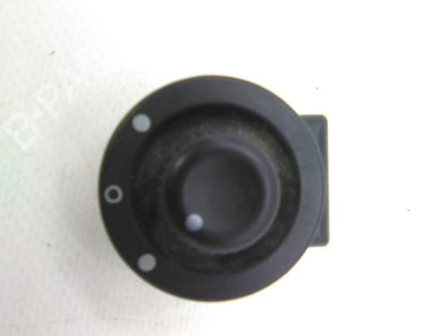 Used Switch Switch RENAULT CLIO IV (BH_) 1.5 dCi 90 (90 hp) 19822709 19822709