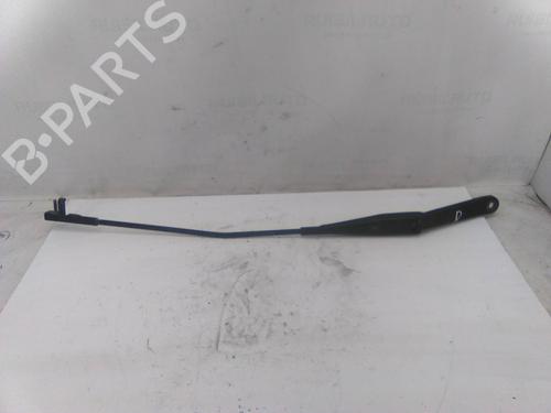 Used Front windshield wiper arm Front windshield wiper arm 19822929 19822929