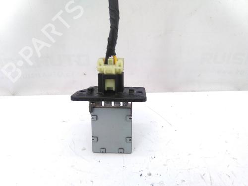 Used Heater resistor Heater resistor FORD FOCUS II (DA_, HCP, DP) 1.6 TDCi (109 hp) 19822915 19822915