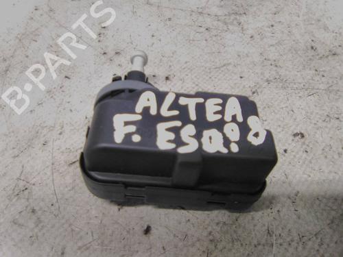 Used Headlight adjuster motor Headlight adjuster motor SEAT ALTEA XL (5P5, 5P8) 1.9 TDI (105 hp) 19822954 19822954