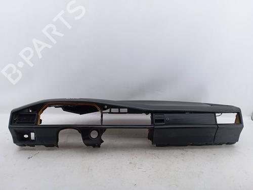 Used Dashboard Dashboard MERCEDES-BENZ 190 (W201) E 1.8 (201.018) (109 hp) 19823010 19823010