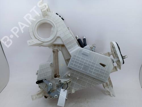 Chauffage completa Chauffage completa MITSUBISHI GRANDIS (NA_W) 2.0 DI-D (NA8W) (136 hp) 19823069 19823069