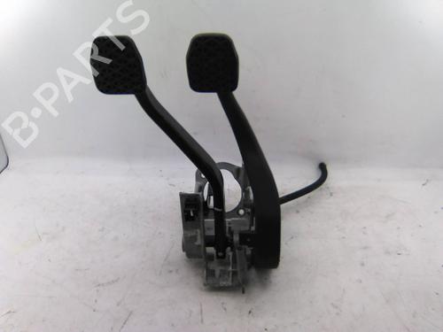 Pedal travão Pedal travão BMW 1 (E87) 118 d (122 hp) 19825710 19825710